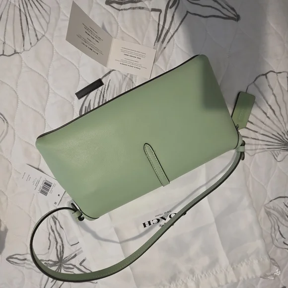 Coach Hampton Y2K Pistachio Leather Shoulder Bag - Picture 9 of 12